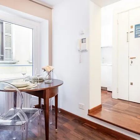 Easylife - - Carpoforo 5 - Brera Milánó