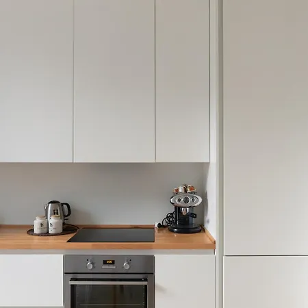 Affascinante In Studi *