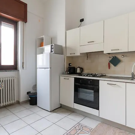 Guesthost - Comfy Nest In South