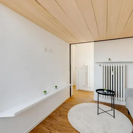 شقة Cozy Penthouse With Stunning View & Balcony