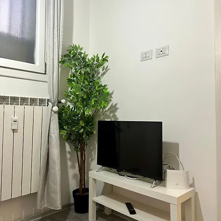 Appartement Affori- *