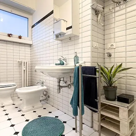 アパート Bindarella Ai Navigli ミラノ