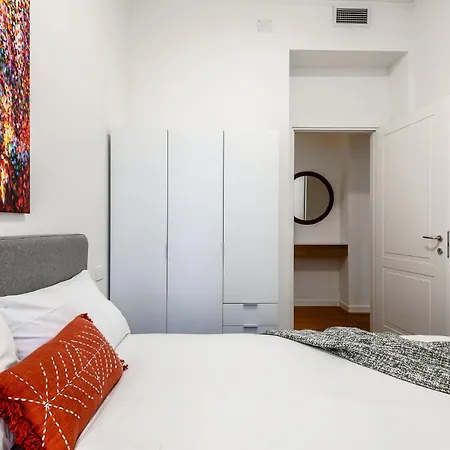 Lägenhet Stayeasy Crocetta - Duomo Walking, 2 Bedrooms 2 Baths