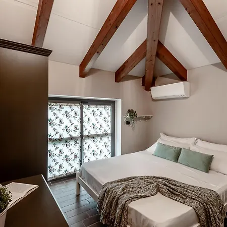 Stayeasy Meucci - 2-level With Garden And Box *