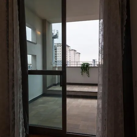 Bridge Cruise Terrace 公寓