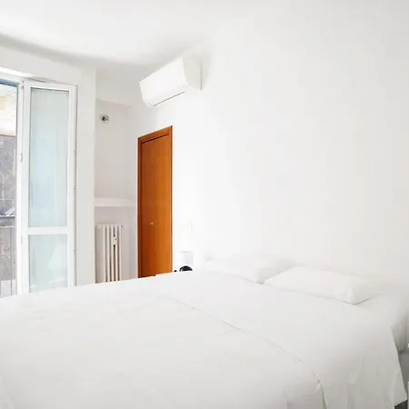 Navigli Newly Renovated 2 Bathrooms Apartment