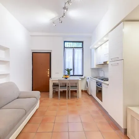 Your In Via Cozzi Daire