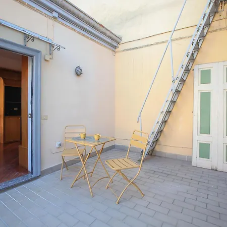 Апартаменты Romantic Nest In The Heart Of Brera