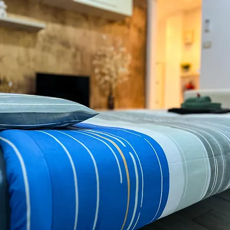 Monica Navigli * Milan