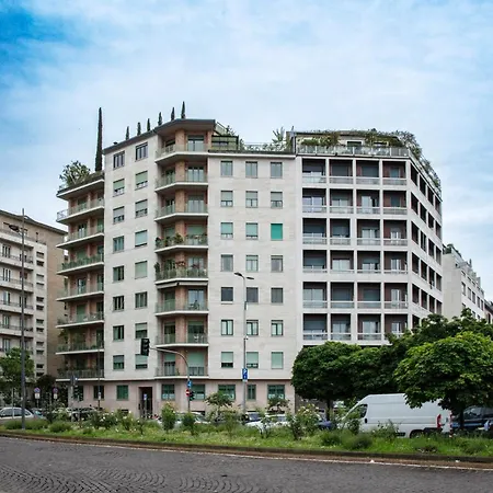 Apartman De Homes - La Tua Casa A Porta Nuova Vicino La Metro Milánó