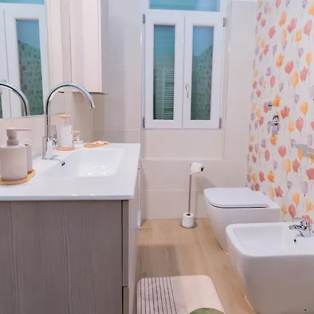 Nicolesuite73 Design & Comfort 6 Posti Letto - Brera Apartment *