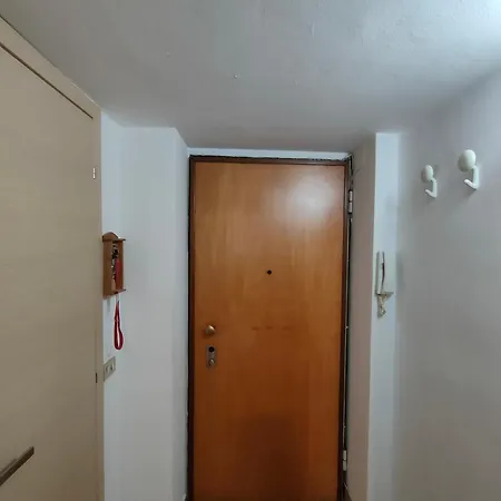 Lavi - Lakeside L&b Apartament *