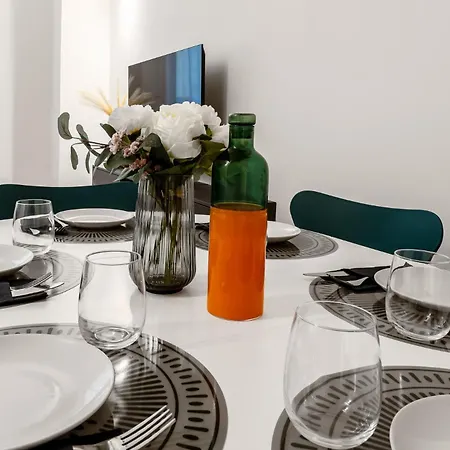 Lägenhet Stayeasy Crocetta - Duomo Walking, 2 Bedrooms 2 Baths