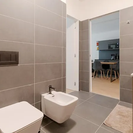 公寓 Guesthost - Modern Near Porta Venezia 米兰