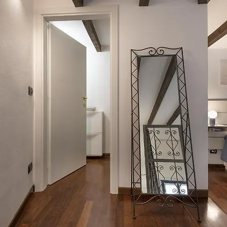 La Corte Milanese - Bocconi, Navigli & Duomo * Mailand