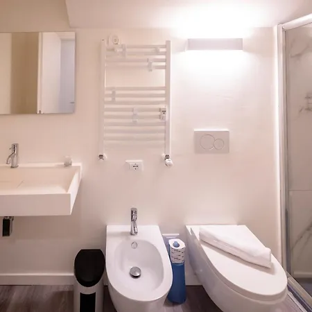 דירה Loft Moderno In Zona Niguarda מילאנו