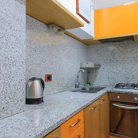 Apartament I-host Porta Romana - Sabotino