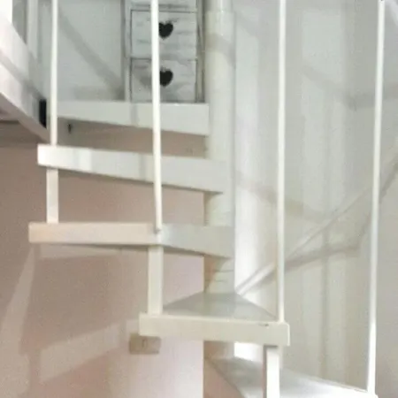 Nina House Yellow Metro Affori Center Mailand