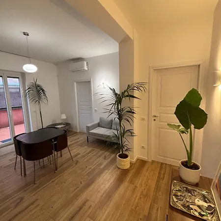 Modern One-bedroom With Terrace - Naviglio Martesana Appartement *