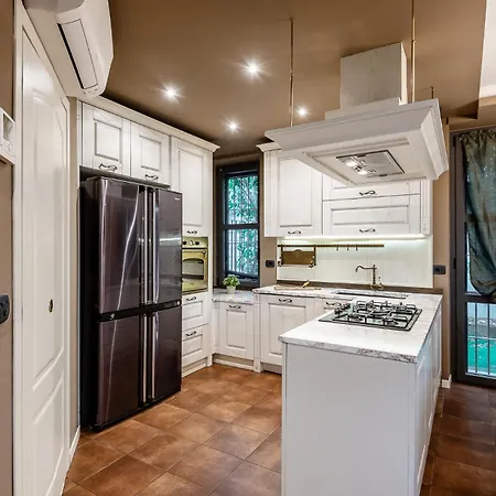 Διαμέρισμα Stayeasy Meucci - 2-level With Garden And Box *