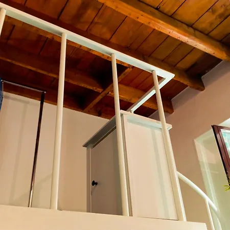 Nina House Yellow Metro Affori Center *