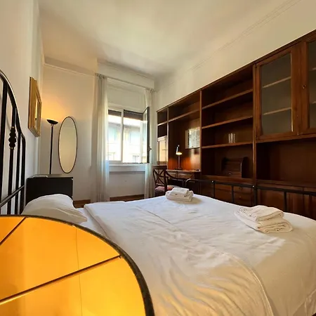 דירה Prestigious 3 Bedrooms, 8 Guest, Centre Porta Romana