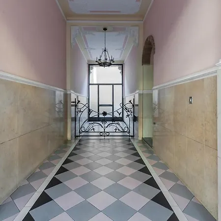 Appartamento Luxury 2-bedroom Station *