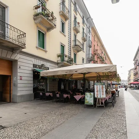 Apartamento Guesthost - Navigli Modern Flat *