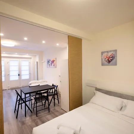 Loft Moderno In Zona Niguarda شقة