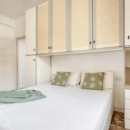 Hostmate - - Massarenti * Milano