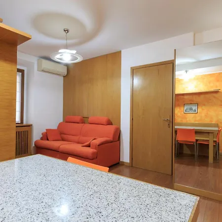 I-host Porta Romana - Sabotino Apartament Mediolan