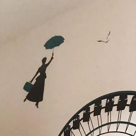 Nina House Yellow Metro Affori Center