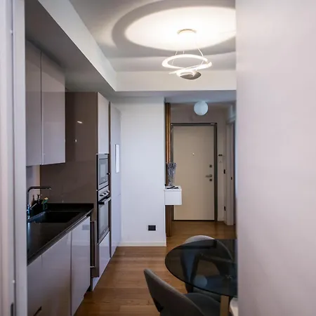 Vivare - The Fifth Milano