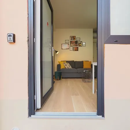 Primopiano - Brusuglio B * ミラノ