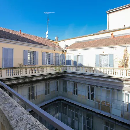 Romantic Nest In The Heart Of Brera Апартаменты *