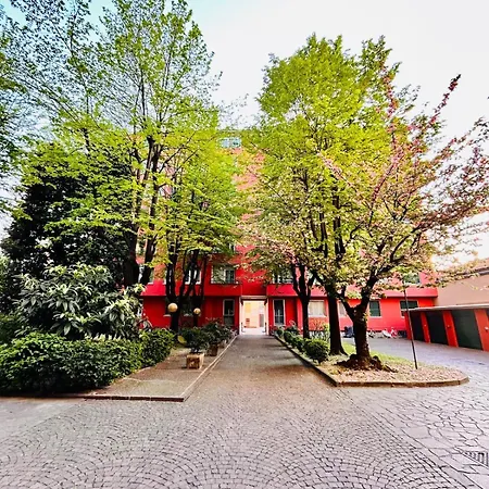 Thecolorfulhouse Navigli Centre Милан