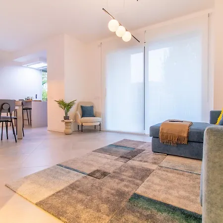 Olgiati Twelve - 3 Charming Bedrooms And Gym * ميلان