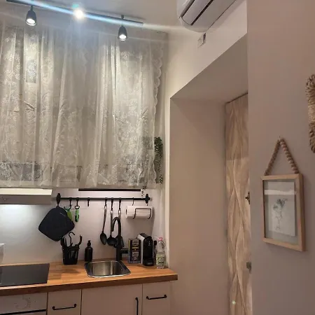 Apartment Acasadiimma - Monolocale Design Navigli - Duomo A 10 Minuti - San Siro - Bocconi