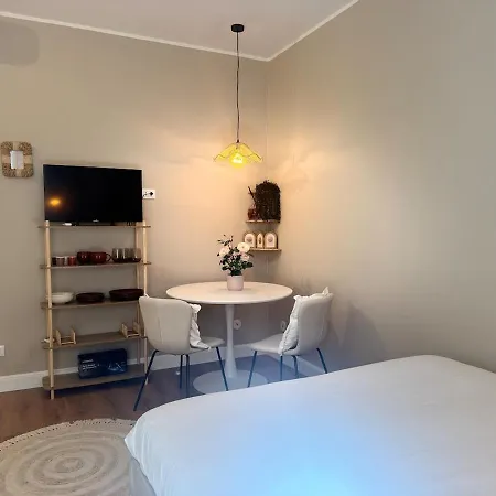 Apartment Acasadiimma - Monolocale Design Navigli - Duomo A 10 Minuti - San Siro - Bocconi *