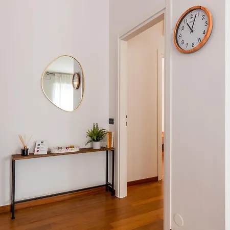 Διαμέρισμα Sesto Sole - Wide 6th Floor - Near Prada-bocconi-ieo