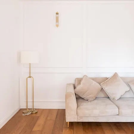 Lusso, Stile E Un Meraviglioso Terrazzo Nel Cuore Di * Milán
