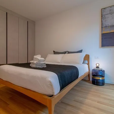 Olgiati Twelve - 3 Charming Bedrooms And Gym
