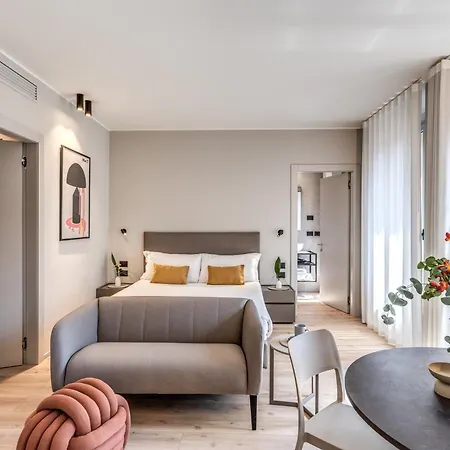 Seety Porta Romana Corte Milan