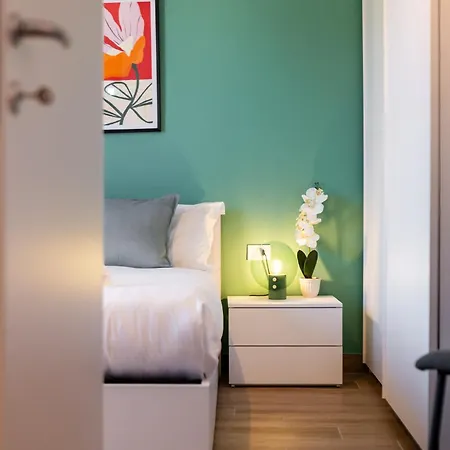 Apartment Habesha Flats - A Quiet Retreat Just Steps From The Metro M1 *