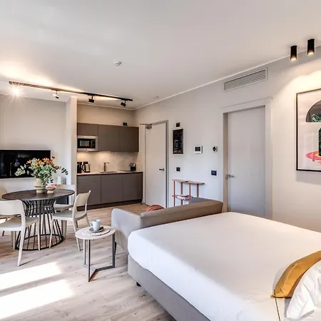 Seety Porta Romana Corte Milan