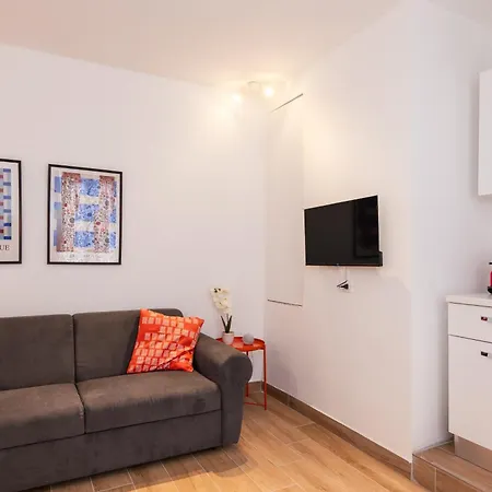 Habesha Flats - A Quiet Retreat Just Steps From The Metro M1 Mailand