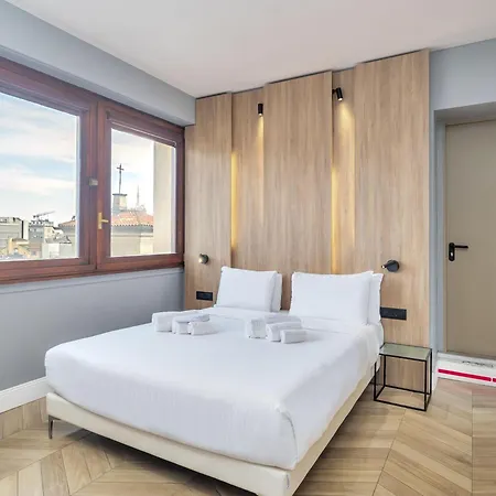 Center Duomo Otel 3*