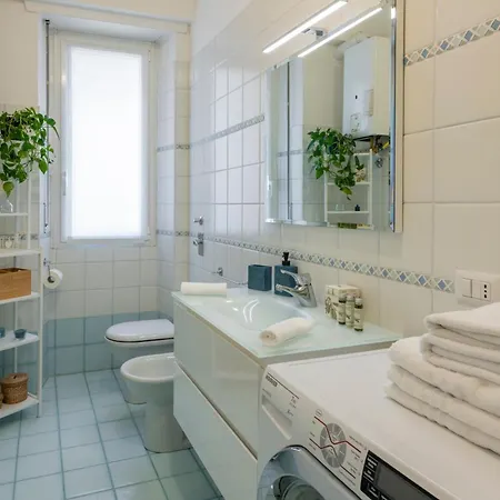 Bnbutler - Strigelli, 13 - Accogliente Bilocale Con Balcone Apartment