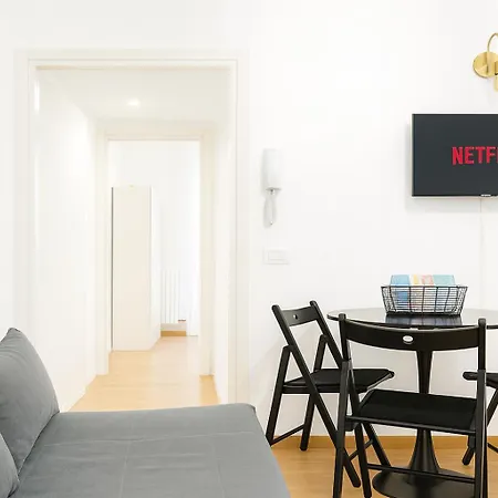 The Boutique - Steps Away From The Duomo Area Милан