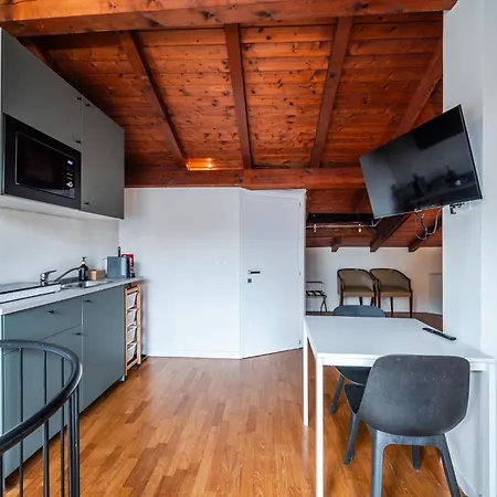 Апарт-отель Anglia, Smartstay - Amendola, Fiera, Ospedale San Luca